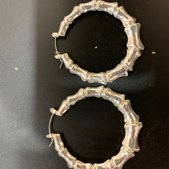 Earrings - Picture 1 of 1